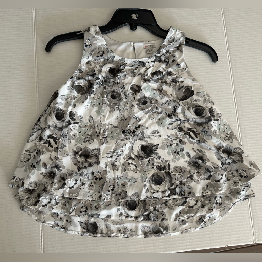 Guess SL Brigitte crepe flowy top